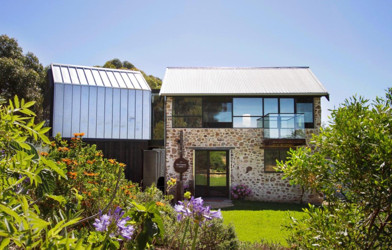 Bed and Breakfast The Old Chaff Mill Organic Vineyard Retreat Sellicks Hill Экстерьер фото